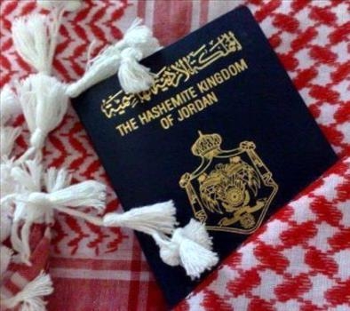 قضية مشابهة: الحكومة الأردنية توافق على منح أبناء المواطنات من غير أردني كامل حقوقهم المدنية.